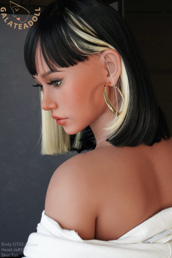163cm5ft4-D-cup-Silicone-Sex-Doll-–-Utia-23-1
